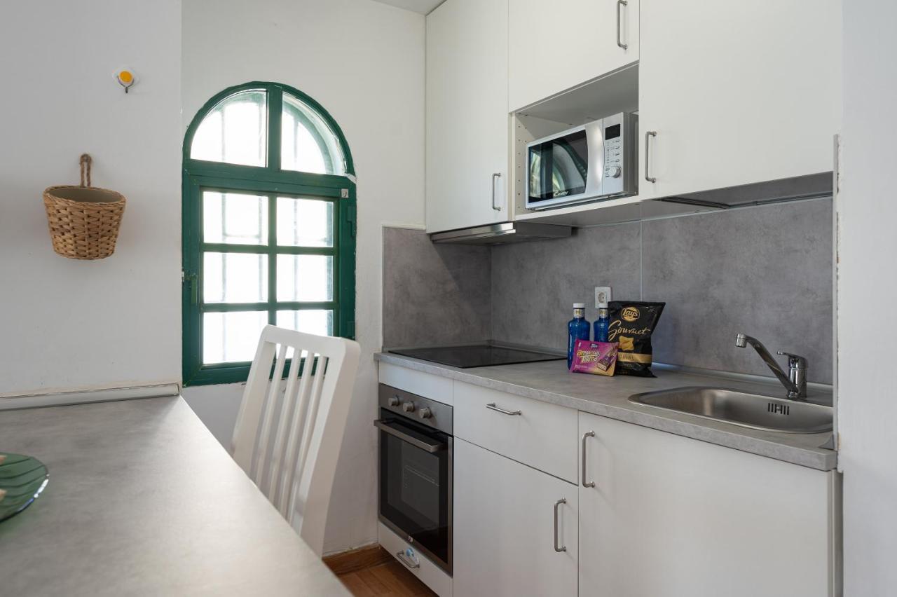 Homeforguest Apartment With Pool And Terrace 1 Min From The Beach Corralejo Exterior photo