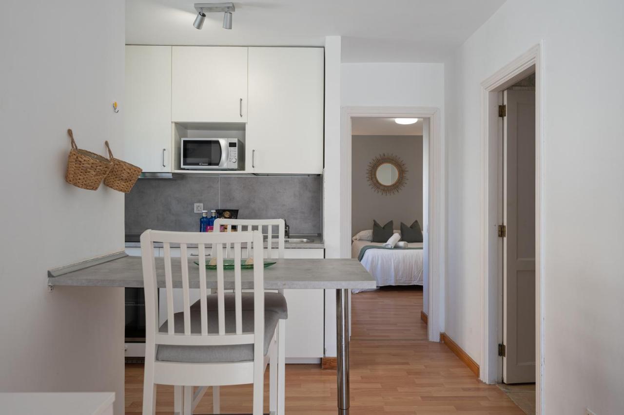 Homeforguest Apartment With Pool And Terrace 1 Min From The Beach Corralejo Exterior photo